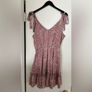 Pink and White Tie Front Sleeveless Tank Top